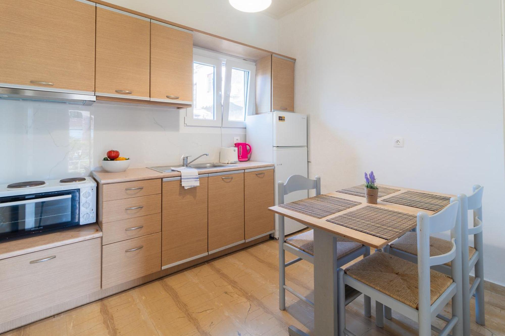 Lena Kassiopi Apartments Bagian luar foto