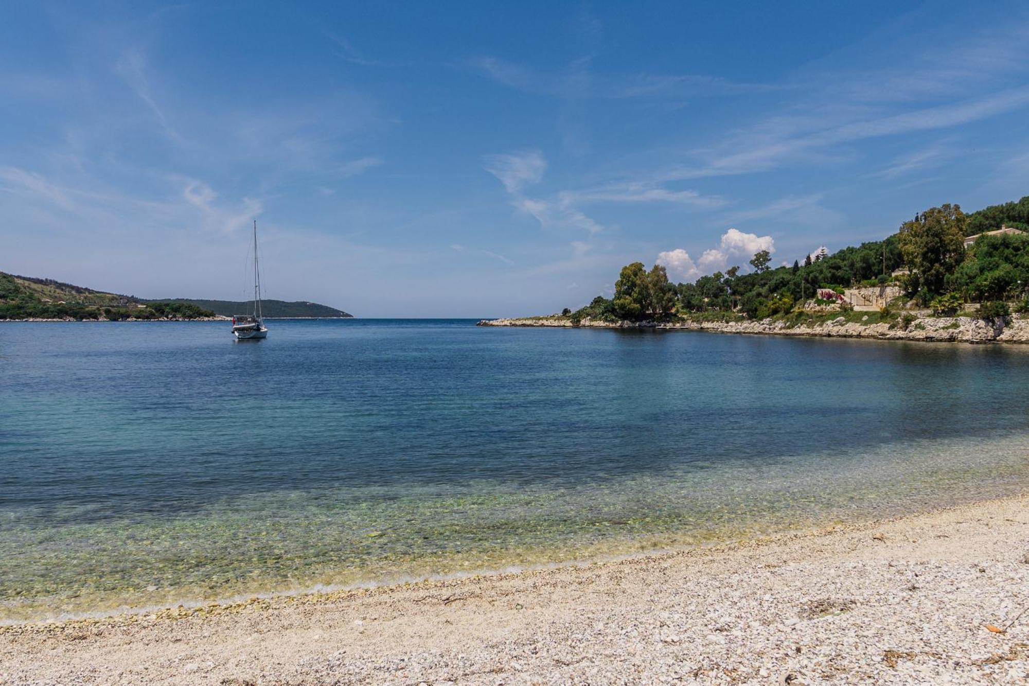 Lena Kassiopi Apartments Bagian luar foto